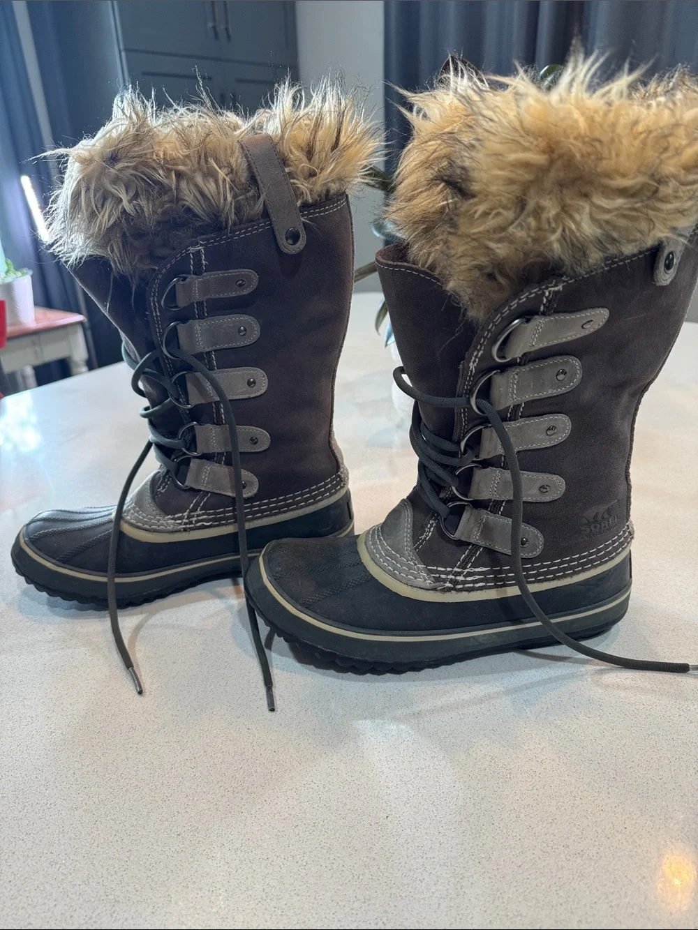 Sorel Women's Joan Of Artic  Faux-Fur Lace-Up Winter Boots